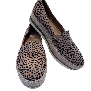 NEW! Dr Scholl’s Slip On Women’s shoes. Animal Print Woven, Flats Size 8.5 M